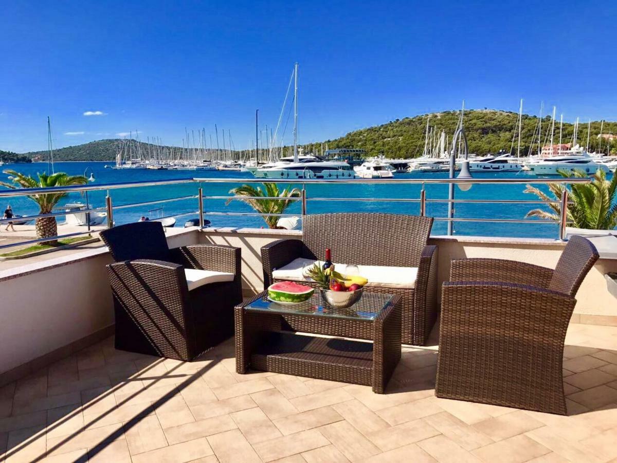 Apartments Villa Marina Rogoznica  Dış mekan fotoğraf